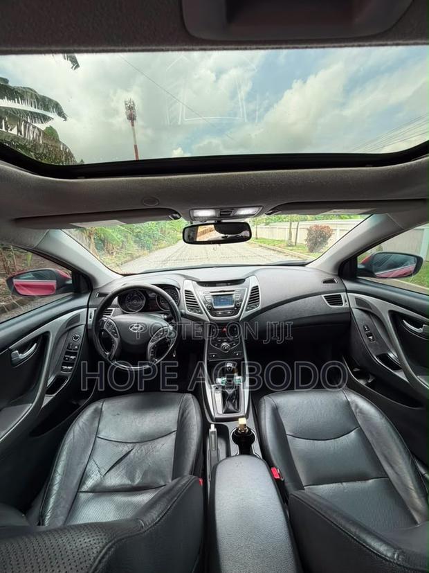 Hyundai Elantra Limited PZEV 4dr Sedan (1.8L 4cyl 6A) 2015 Black