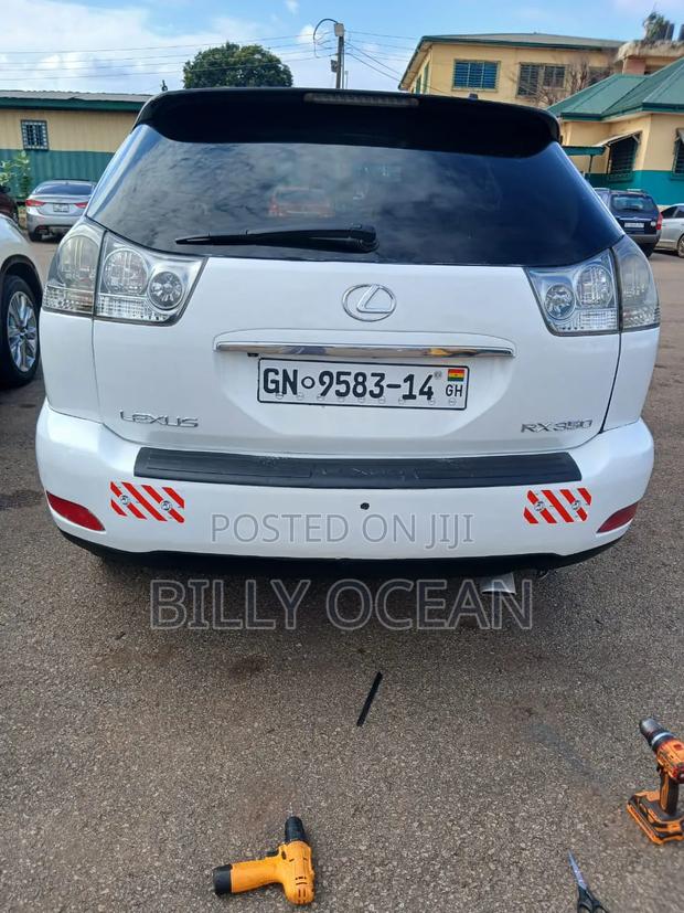 Lexus LX 570 2009 White