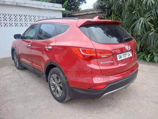 Hyundai Santa Fe Sport 2013 Red