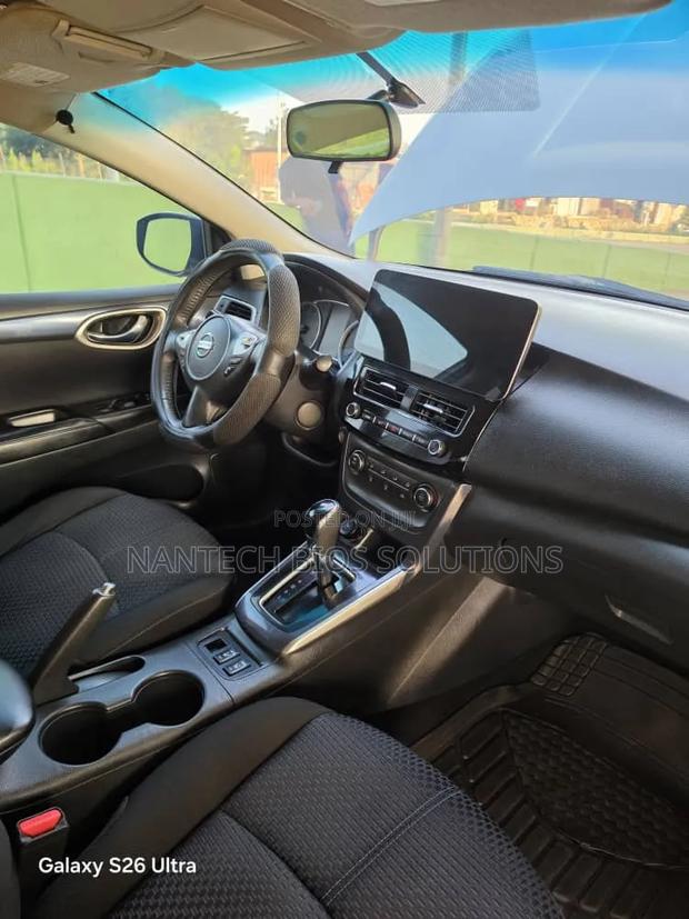 Nissan Sentra SR 2017 Gray