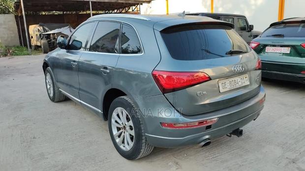 Audi Q5 2.0T Premium AWD quattro 2013