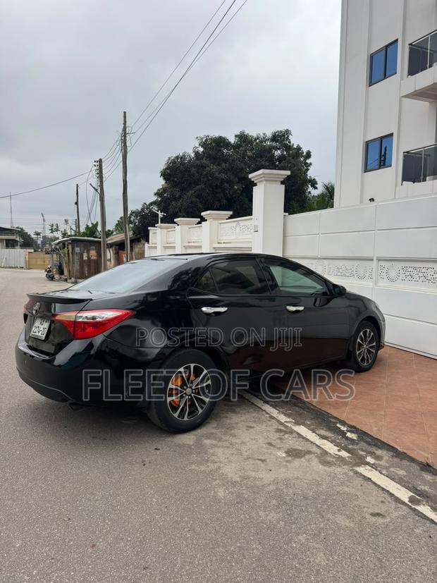 Toyota Corolla S 4dr Sedan (1.8L 4cyl CVT) 2015 Black