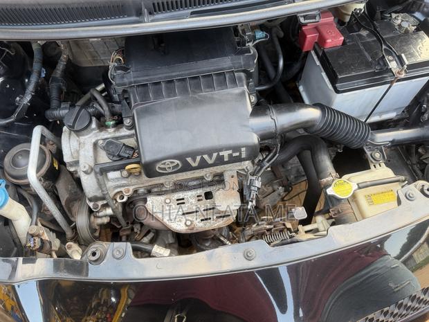 Toyota Yaris 2009 Black