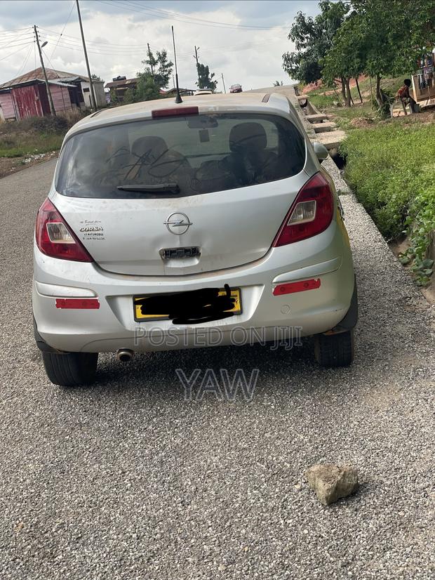 Opel Corsa 2012 Silver