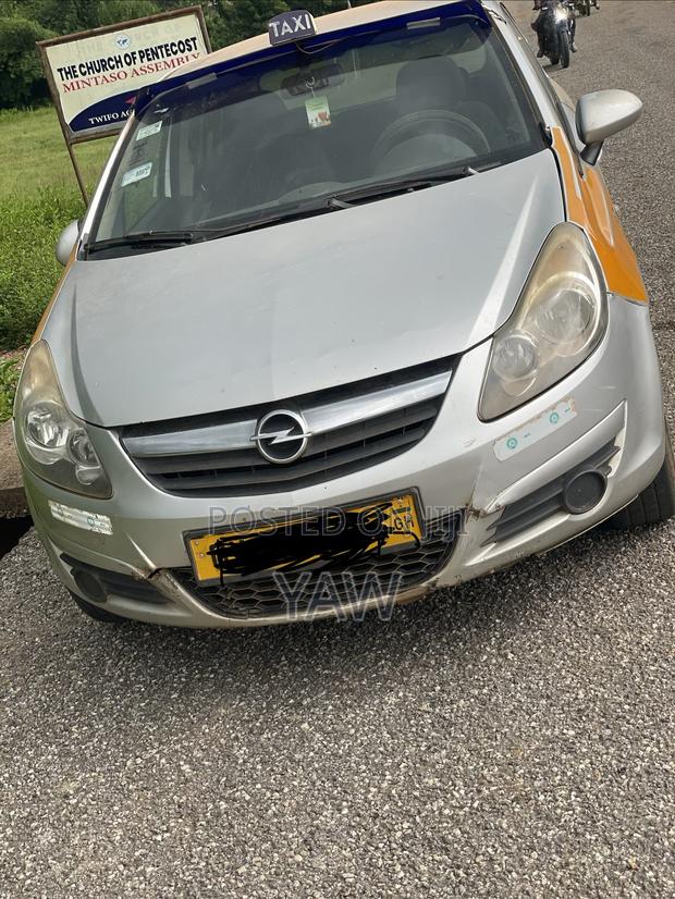 Opel Corsa 2012 Silver