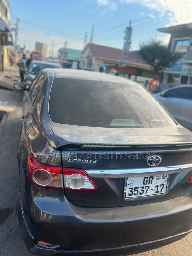 Toyota Corolla 2013 Black
