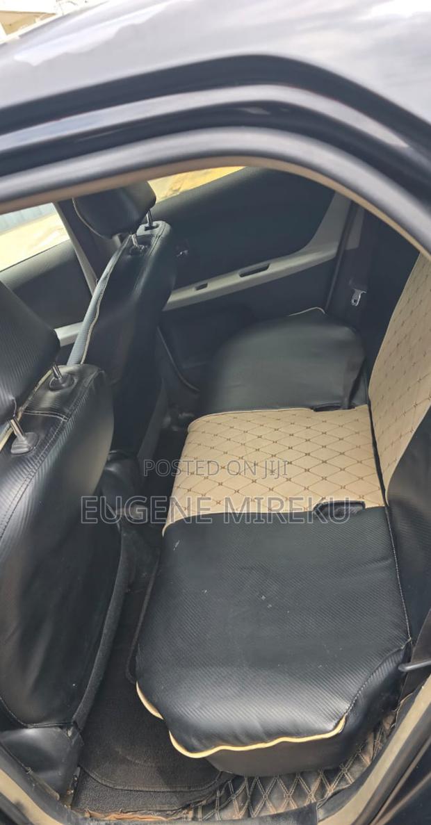 Toyota Vitz 2010 Black