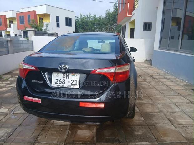 Toyota Corolla 2016 Black