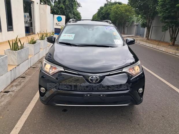 Toyota RAV4 2018 Black