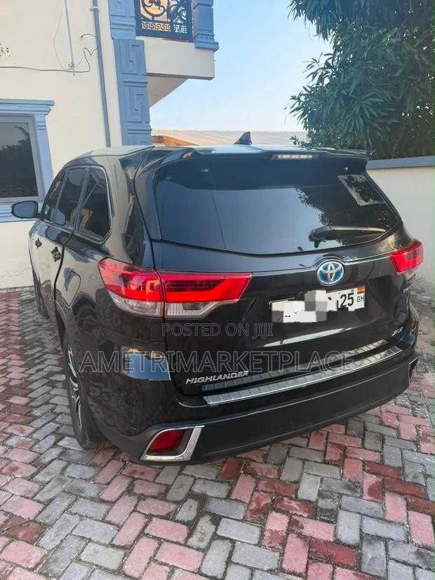 Toyota Highlander XLE 2019 Black