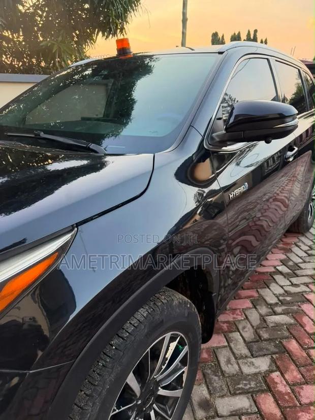 Toyota Highlander XLE 2019 Black