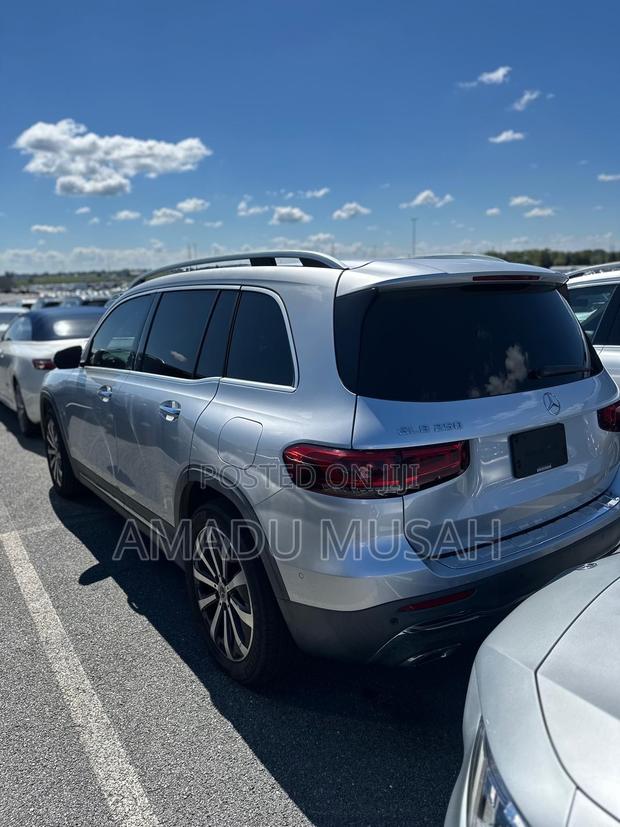 Mercedes-Benz GLB-Class GLB 250 4MATIC 2021 Silver