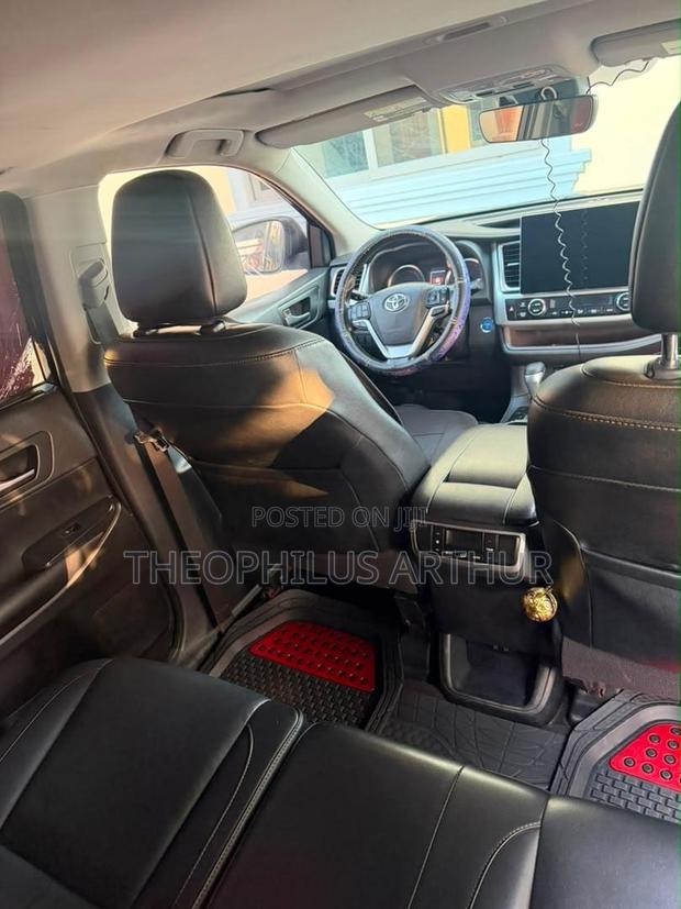 Toyota Highlander XLE 2019 Black