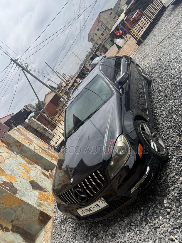 Mercedes-Benz C250 2014 Black