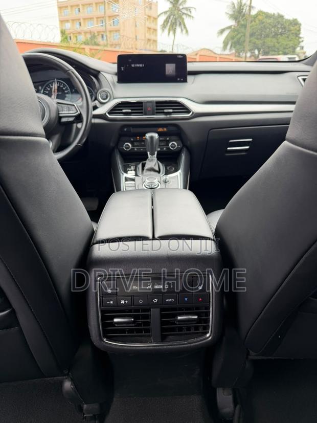 Mazda CX-9 Touring 2022 White