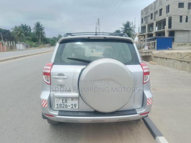 Toyota RAV4 2009 Silver