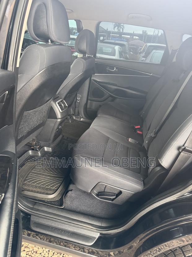Kia Sorento 2017 Black