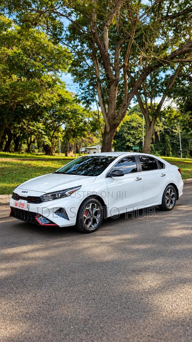 Kia Forte LXS 2023 White