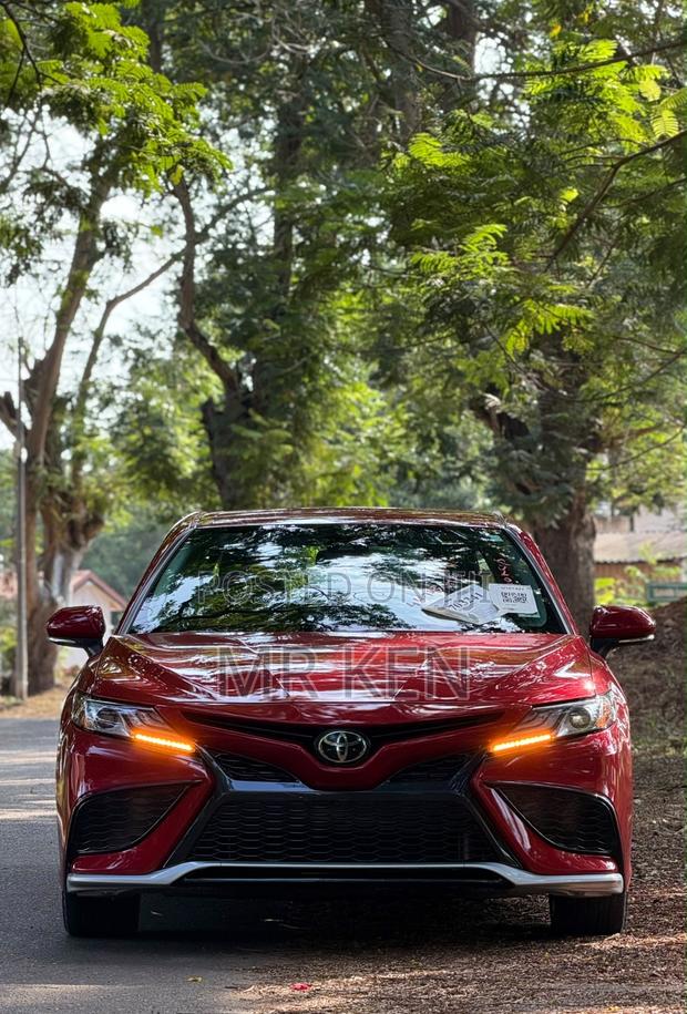 Toyota Camry XSE 2023 Red