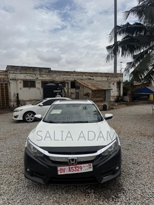 Honda Civic 2017 White