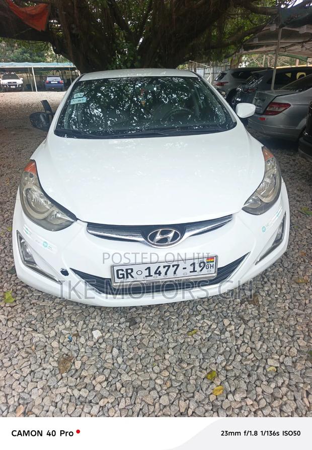Hyundai Elantra GLS Sedan FWD (1.8L 4cyl 6A) 2013 White