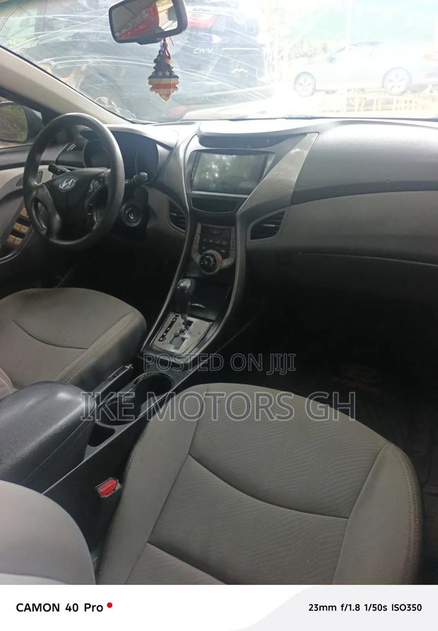 Hyundai Elantra GLS Sedan FWD (1.8L 4cyl 6A) 2013 White