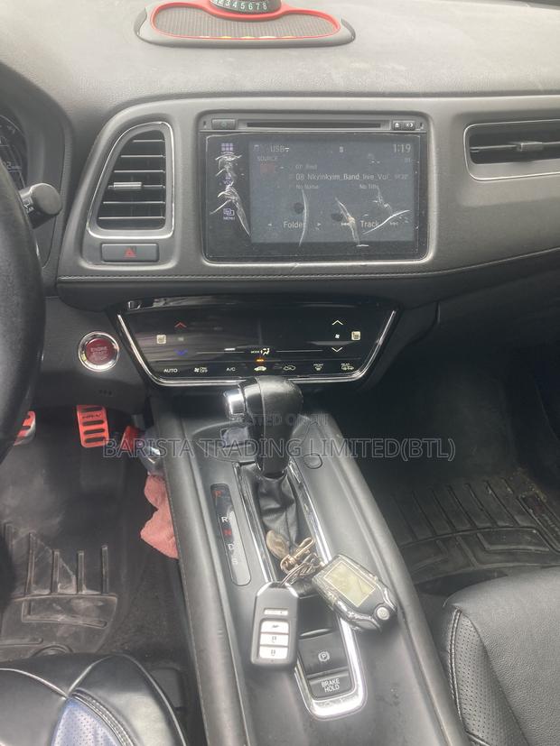 Honda HR-V EX-L w/Navigation AWD 2017 Gray