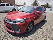 Toyota Yaris 1.5 Sedan XLE 2020 Red for sale