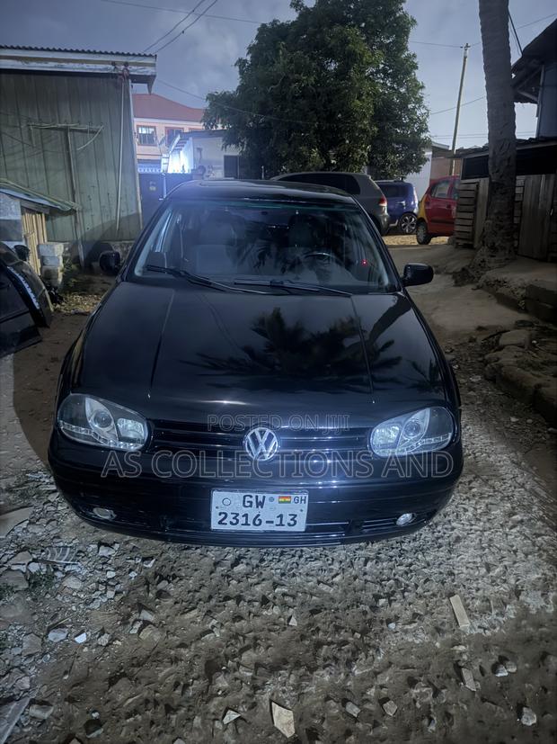 Volkswagen Golf 2000 Black