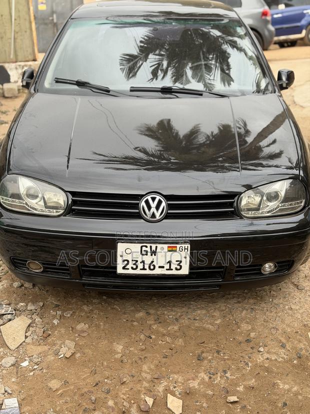 Volkswagen Golf 2000 Black
