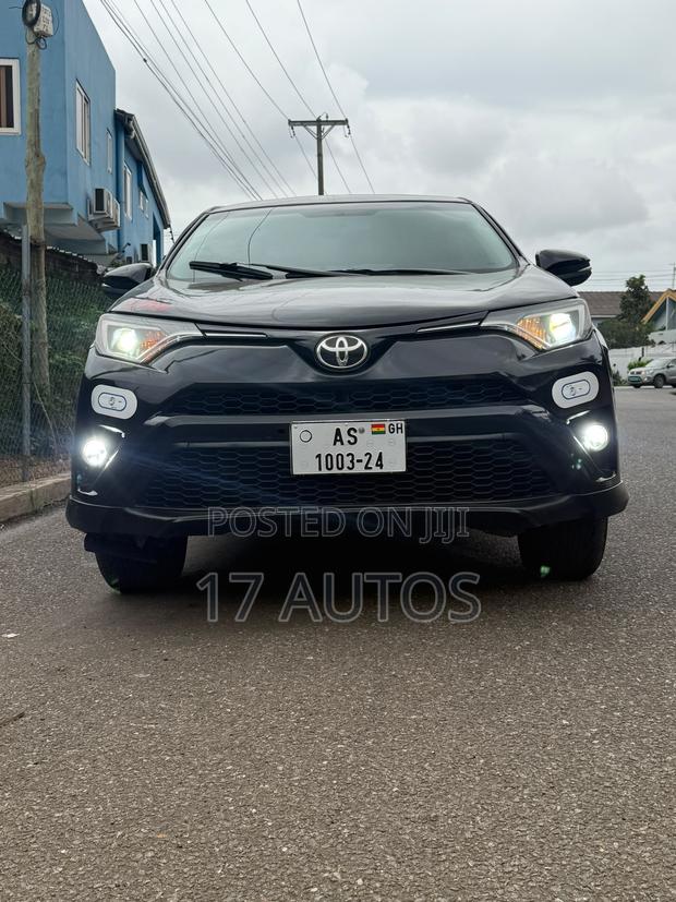 Toyota RAV4 2016 Black