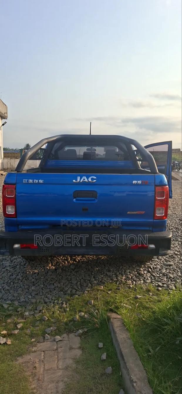 JAC T8 2019 Blue