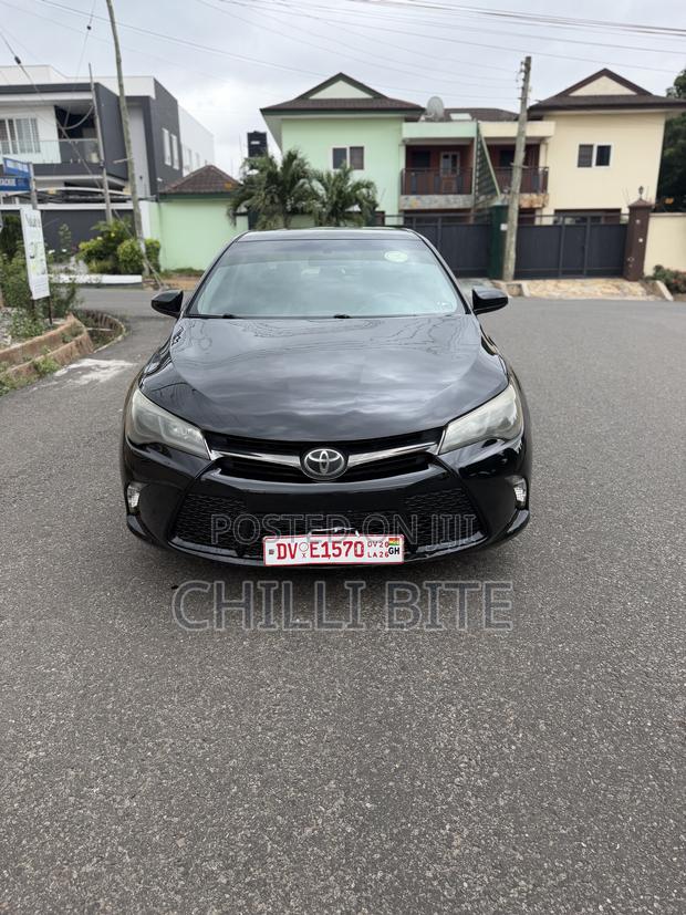 Toyota Camry SE 4dr Sedan (2.5L 4cyl 6A) 2016 Black