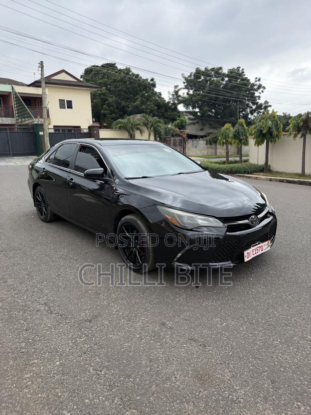 Toyota Camry SE 4dr Sedan (2.5L 4cyl 6A) 2016 Black