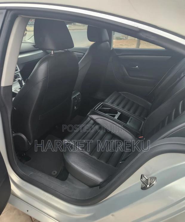 Volkswagen CC 2.0 Luxury 2011 Silver