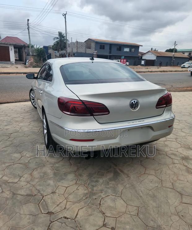 Volkswagen CC 2.0 Luxury 2011 Silver
