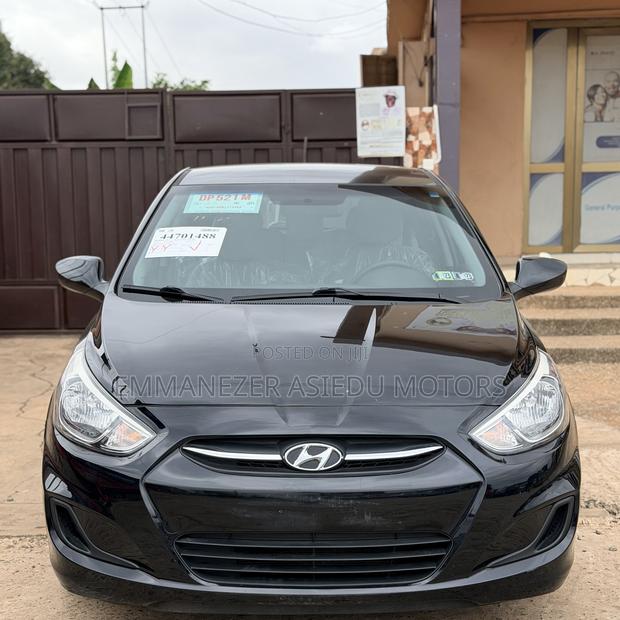 Hyundai Accent Sport Hatchback 2016 Black