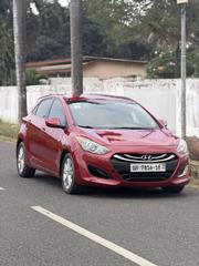 Hyundai Elantra GT 2013 Red for sale