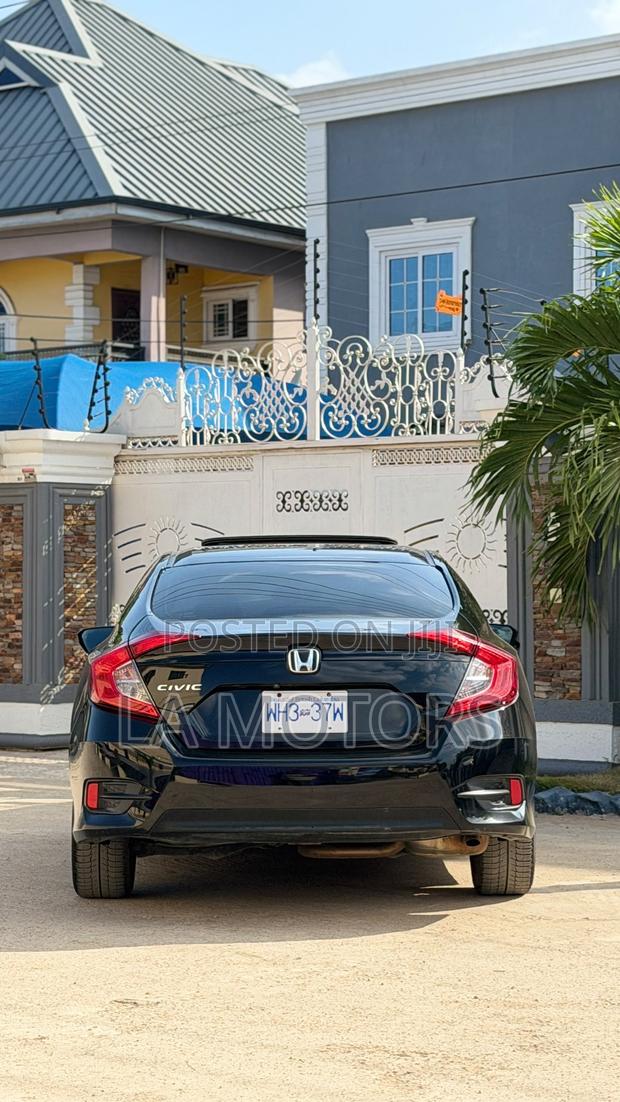 Honda Civic 2016 Black