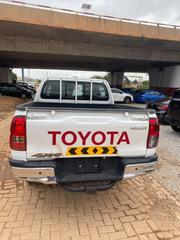 Toyota Hilux 2021 White for sale