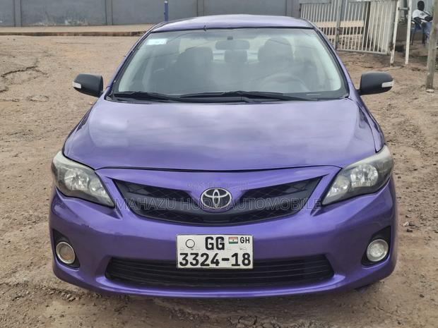 Toyota Corolla Base 4dr Sedan (1.8L 4cyl 5M) 2009 Purple