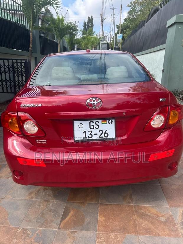 Toyota Corolla 2010 Red