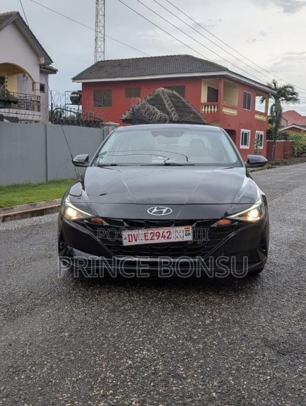 Hyundai Elantra 2021 Black