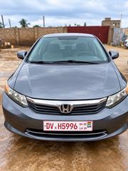 Honda Civic 1.8 5 Door Automatic 2012 Gray for sale