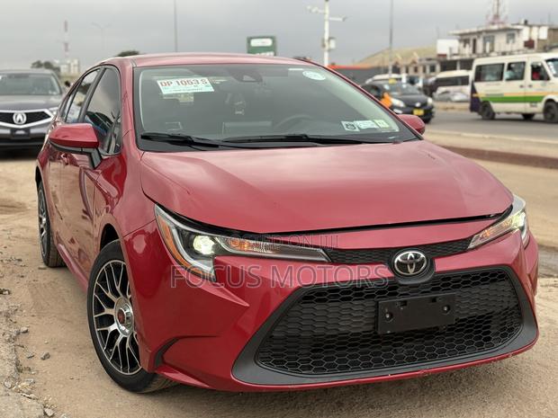 Toyota Corolla LE 2020 Red