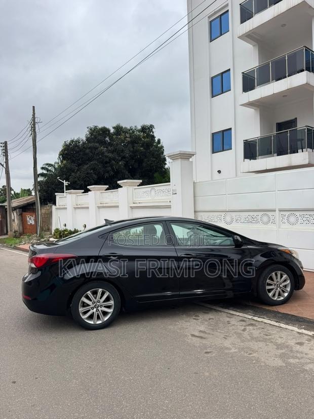 Hyundai Elantra SE Sedan FWD (1.8L 4cyl 6A) 2016 Black
