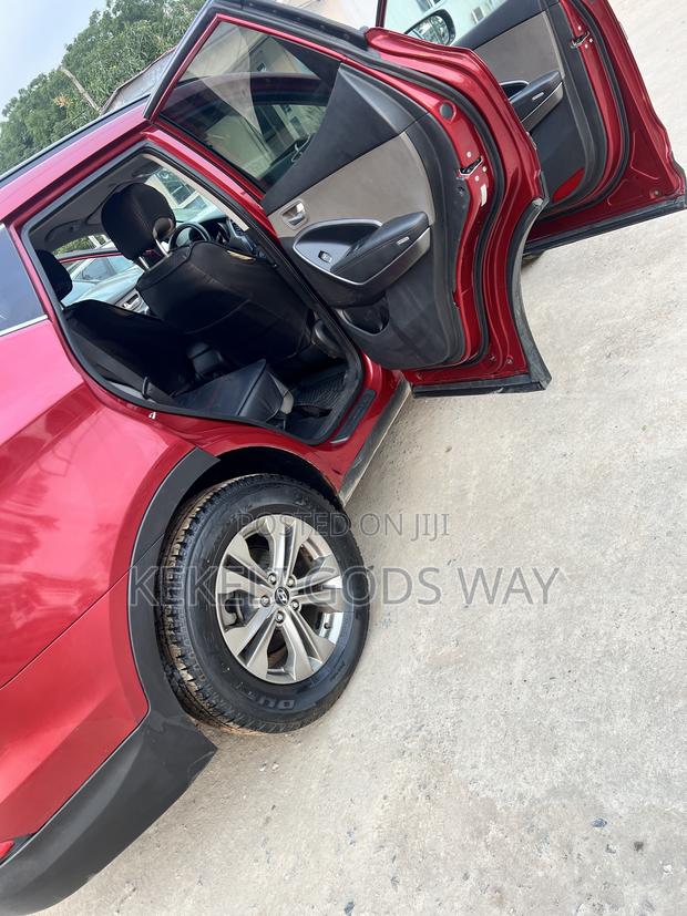 Hyundai Santa Fe 2015 Burgundy