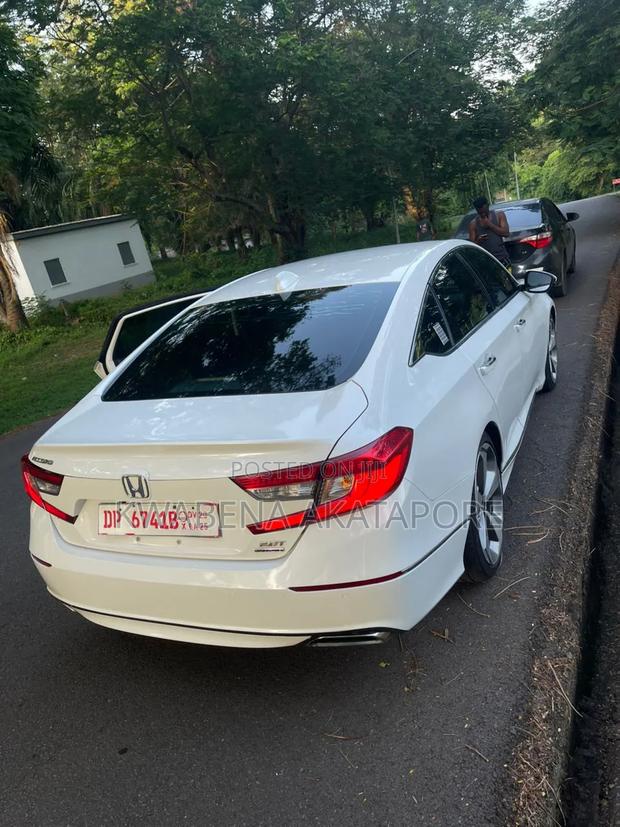 Honda Accord 2020 White