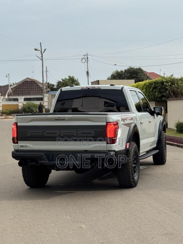 New Ford F-150 Raptor 4WD SuperCrew 5.5' Box 2025 White