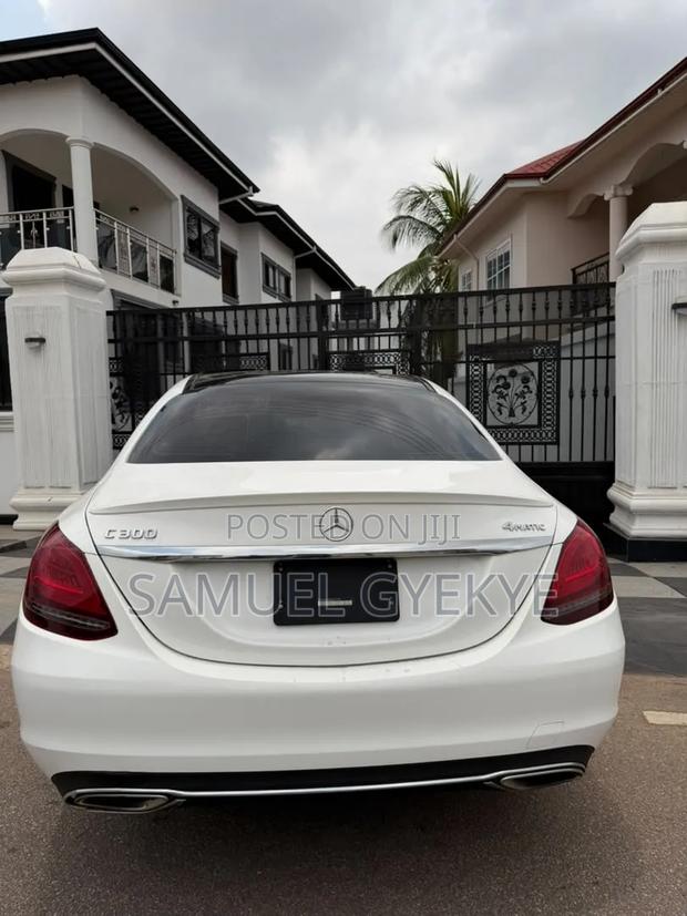 Mercedes-Benz C300 Sport 4Matic Sedan AWD (2.0L 4cyl 7A) 2017 White